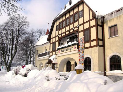 Hotel-Restaurant-Cafe Sophienalpe Vienna Exterior photo